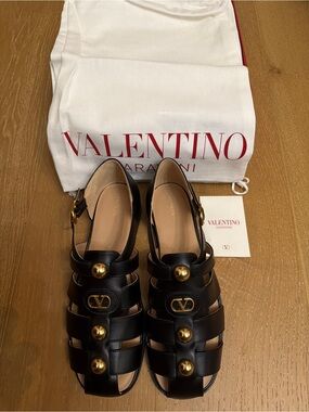 BNWB Valentino Black Leather Gladiator Sandals with Gold Hardware